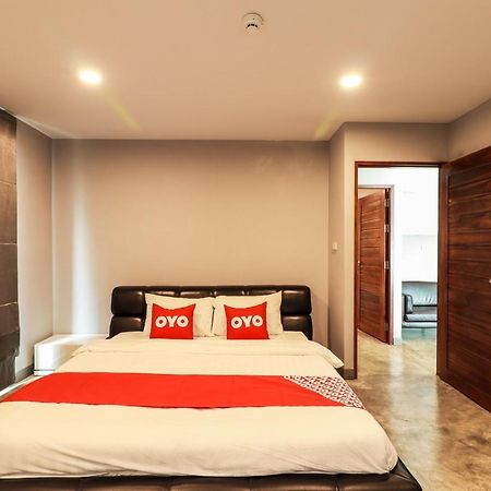 Oyo 150 3Q Chiangmai Residence Chiang Mai Buitenkant foto