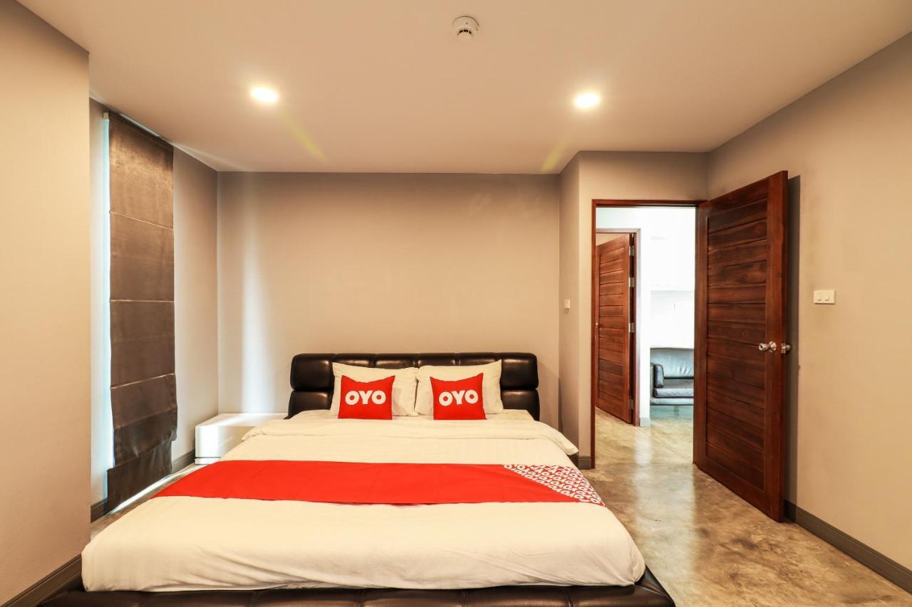 Oyo 150 3Q Chiangmai Residence Chiang Mai Buitenkant foto