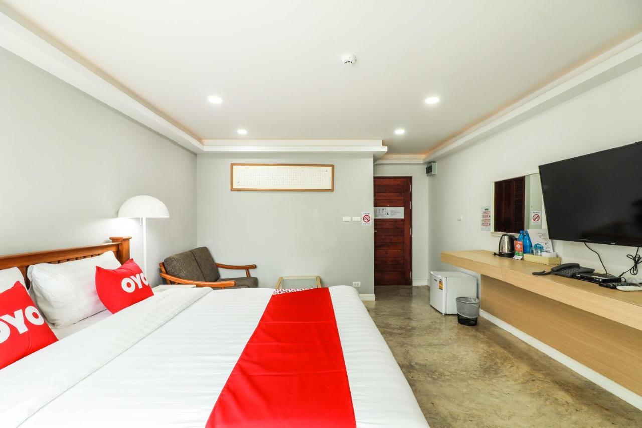 Oyo 150 3Q Chiangmai Residence Chiang Mai Buitenkant foto