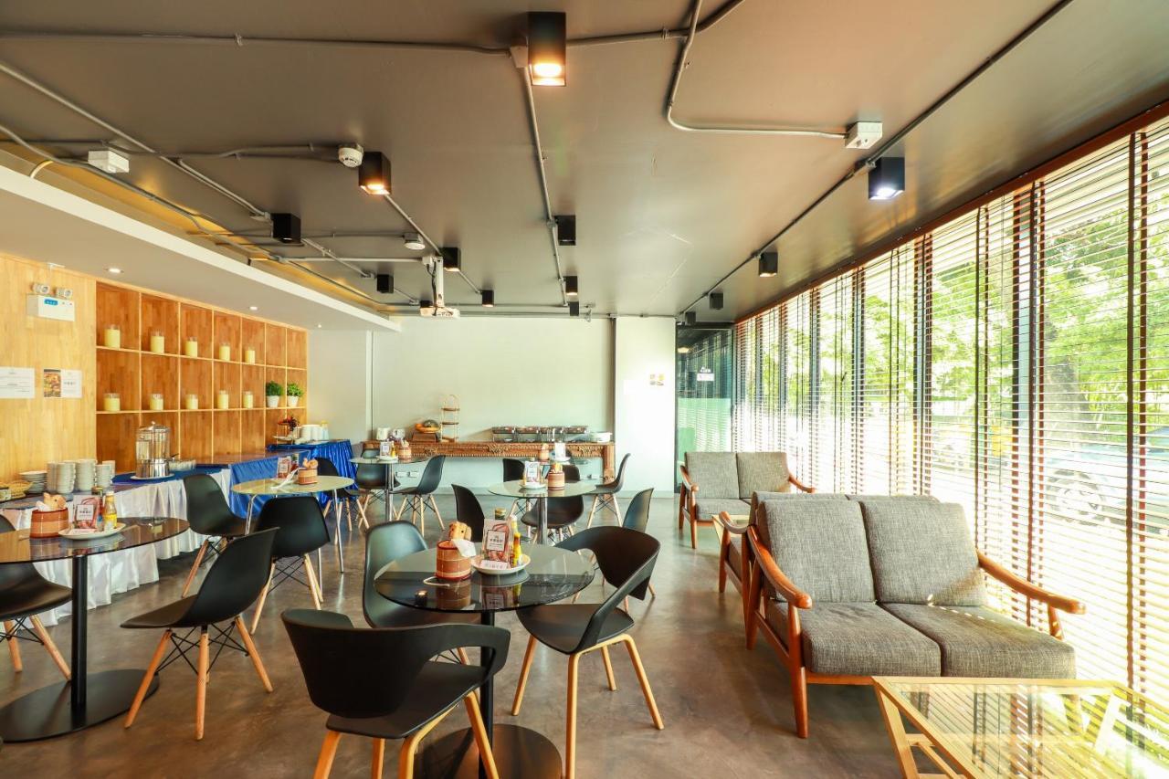 Oyo 150 3Q Chiangmai Residence Chiang Mai Buitenkant foto
