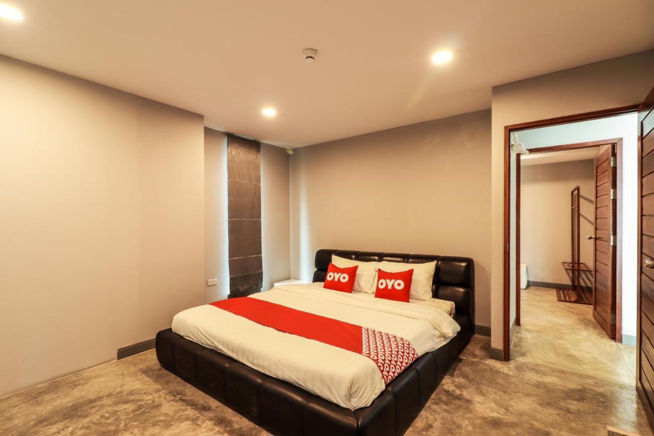 Oyo 150 3Q Chiangmai Residence Chiang Mai Buitenkant foto
